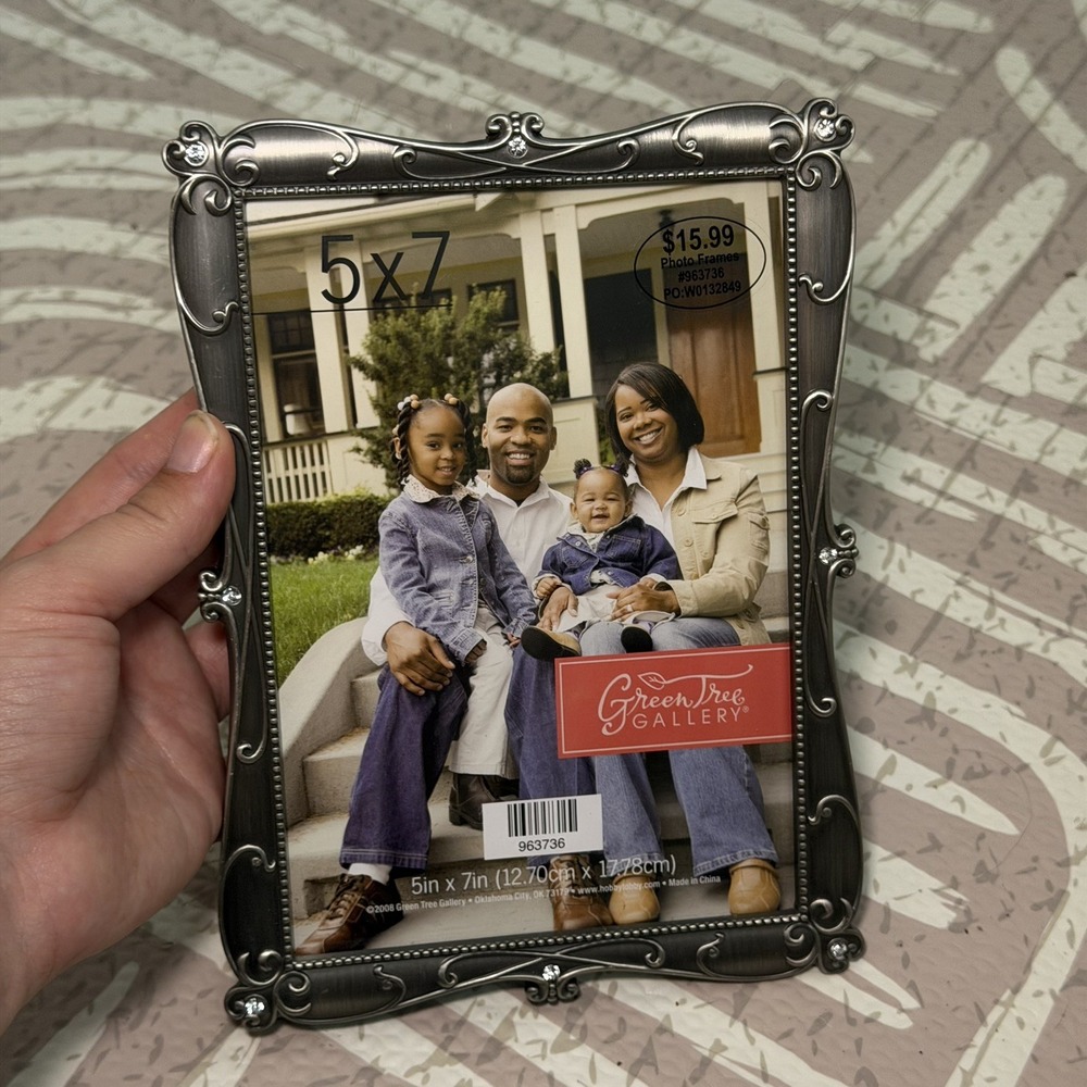 Green Tree Gallery Metallic Silver Tabletop Photo Frame 5x7 Ornate Rhinestone